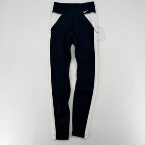 NEW Nike One Dri-FIT High Waisted Colorblock Leggings M Black White NWT